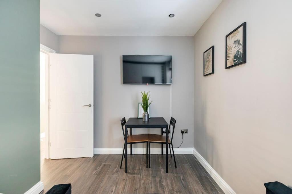 Beautiful Brighton Apartment, 5Min Walk To Beach Zewnętrze zdjęcie